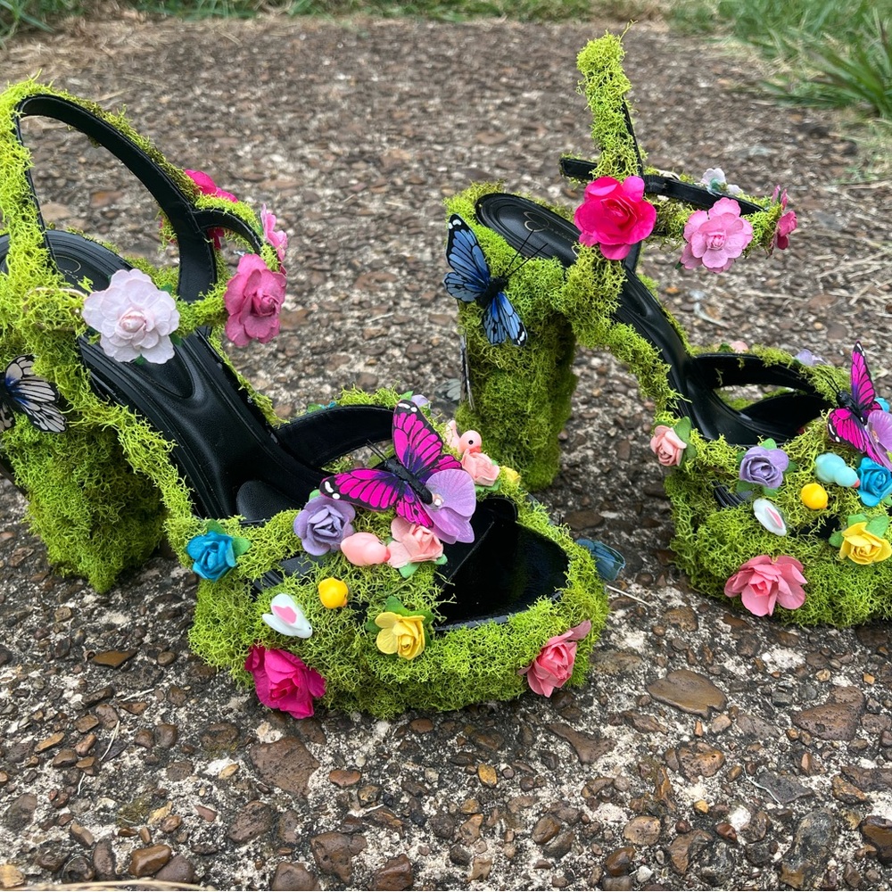 Vibrant Floral & Butterfly Platform Garden Fairy Heels - Picture 2 of 4